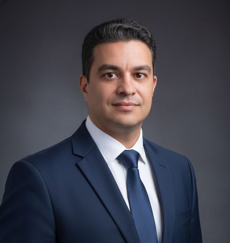 Heberlucas Carmo Oliveira - Advogado Especialista em Direito Público